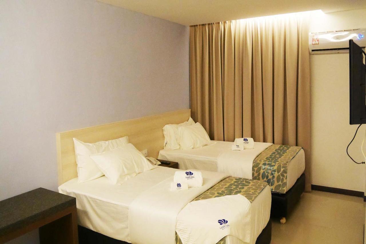 Samudra Hotel Kuching Ngoại thất bức ảnh