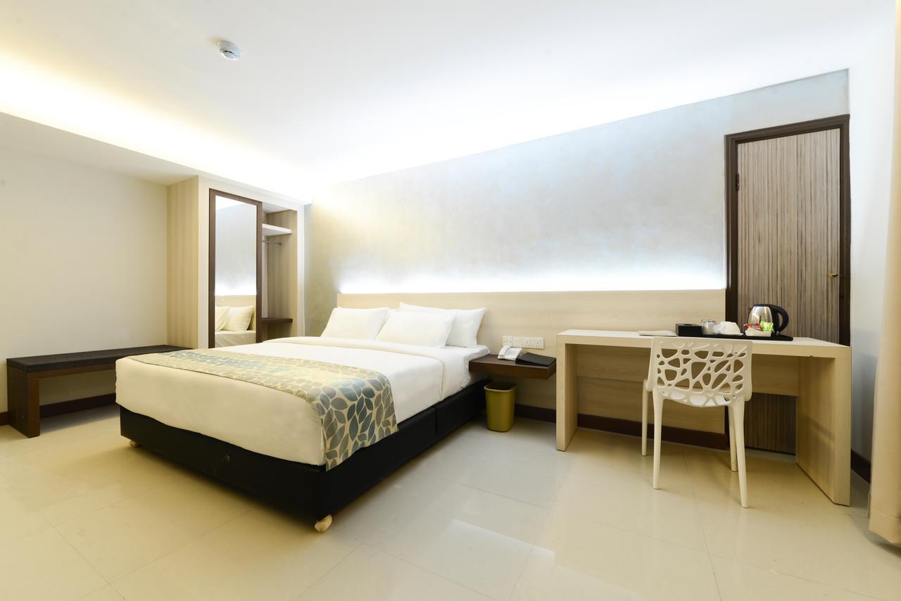 Samudra Hotel Kuching Ngoại thất bức ảnh