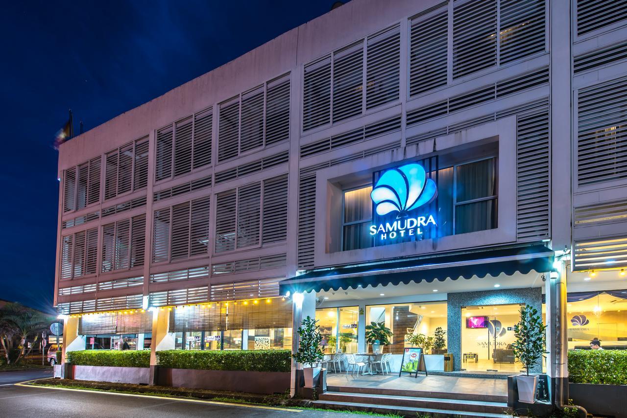Samudra Hotel Kuching Ngoại thất bức ảnh