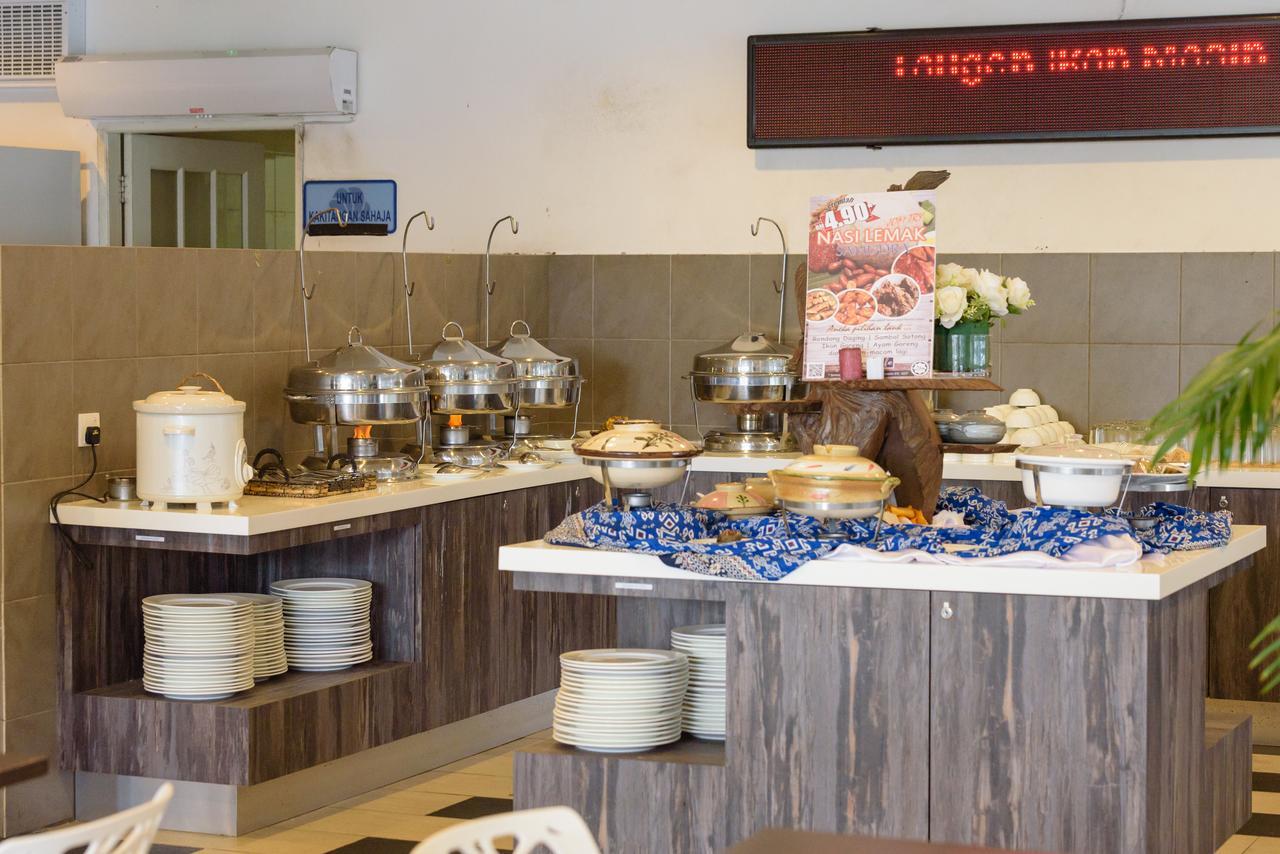 Samudra Hotel Kuching Ngoại thất bức ảnh